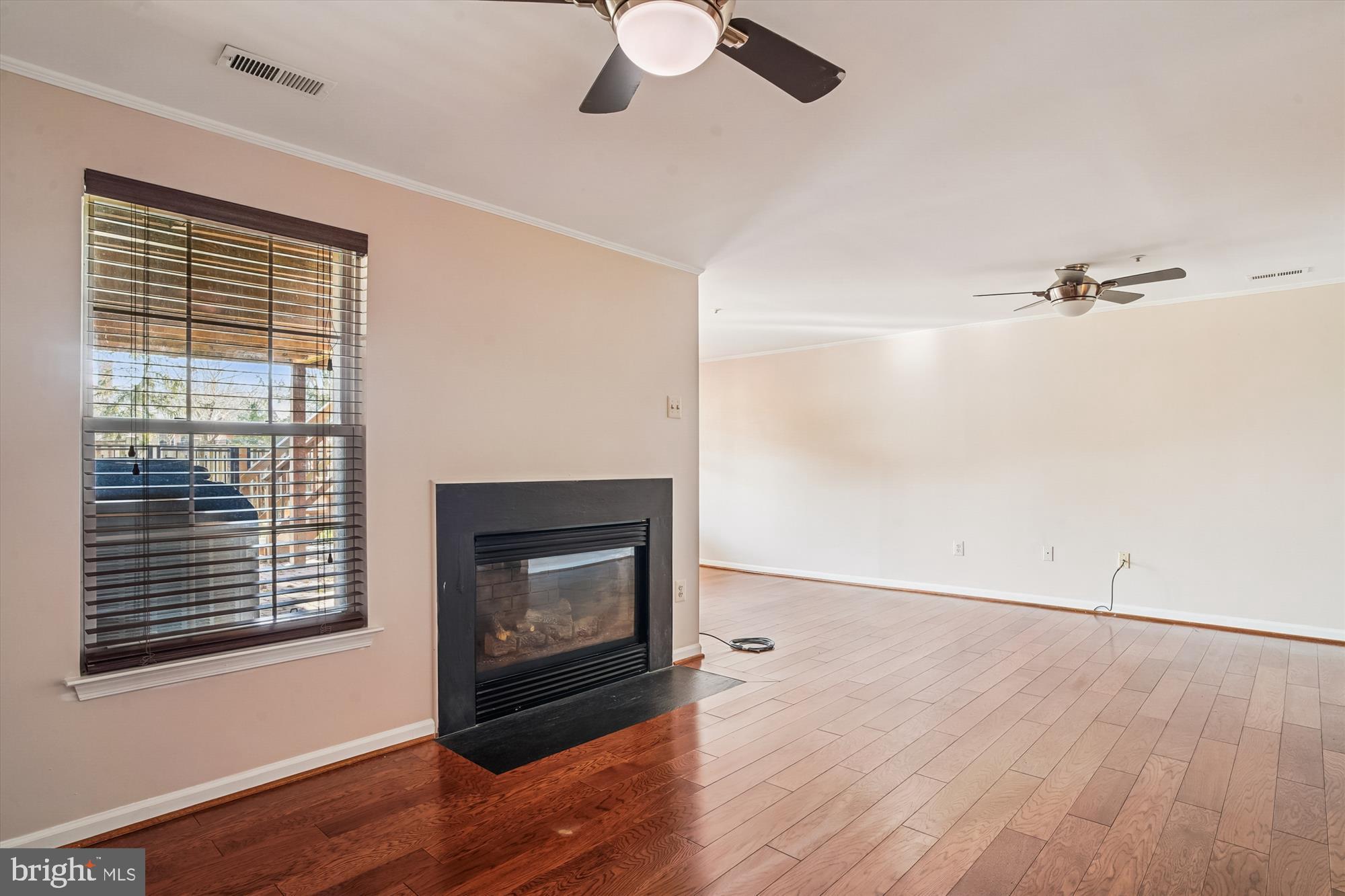 3834 Glebe Meadow Way Edgewater, MD 21037 - Photo 49 of 68 Inviting space with warm wooden floors.