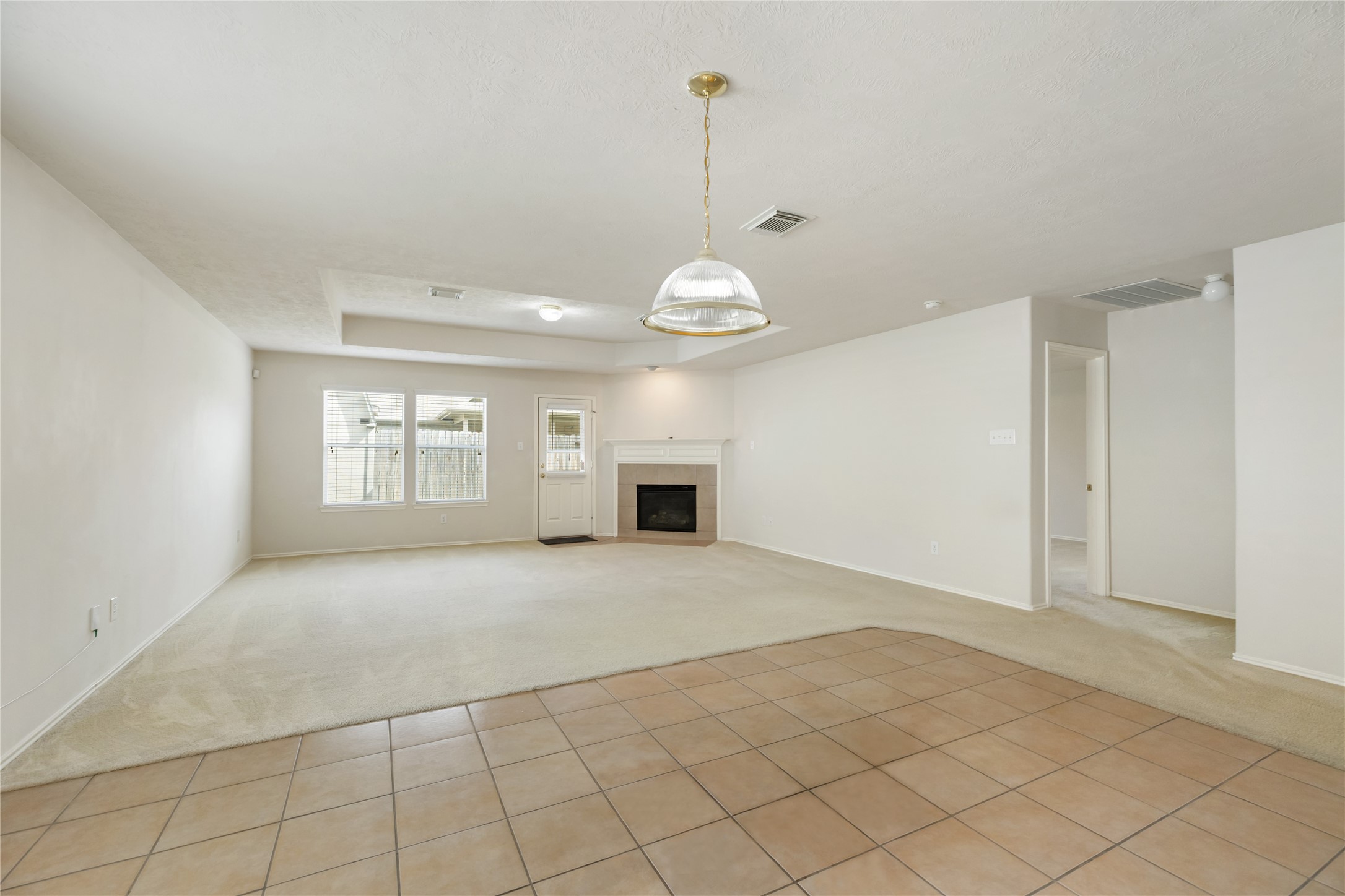 9339 Canady Park Lane Houston, TX 77075 - Photo 14 of 44 View from kitchen to living/family room area.