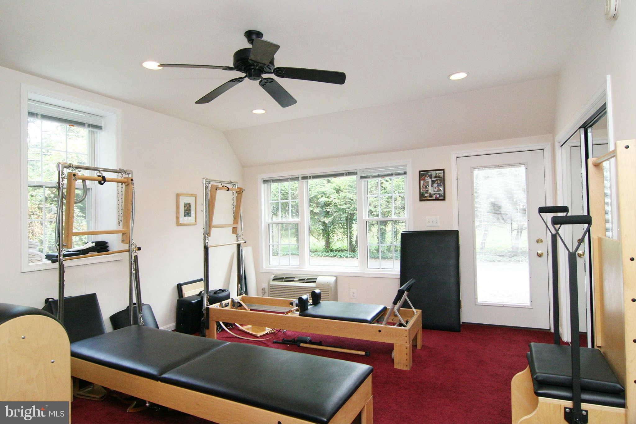 109 Greenbrier Road Baltimore, MD 21286 - Photo 19 of 27 Bedroom