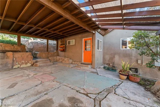 $789,000 | 3320 Reynolds Avenue, Montecito Heights, CA 90032