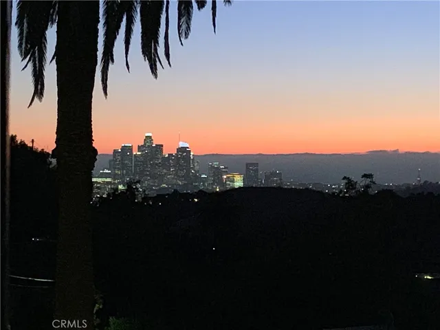 $789,000 | 3320 Reynolds Avenue, Montecito Heights, CA 90032