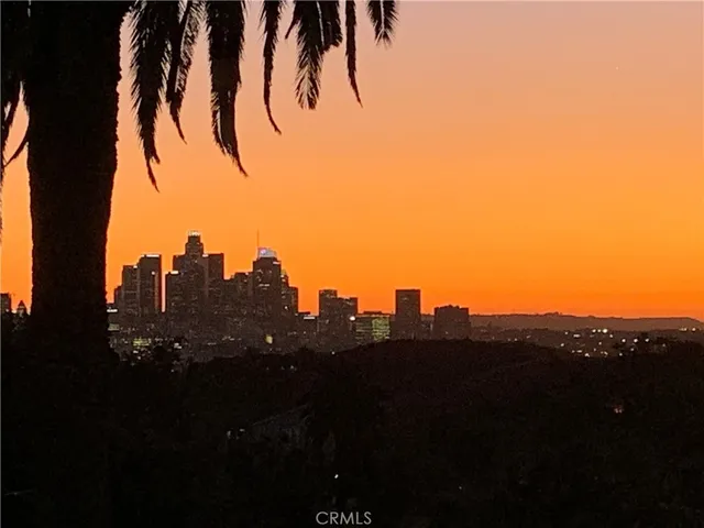 $789,000 | 3320 Reynolds Avenue, Montecito Heights, CA 90032