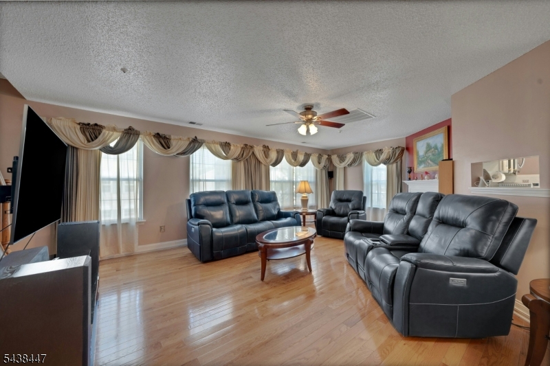 72 Marrow Street Newark, NJ 07103 - Photo 6 of 20