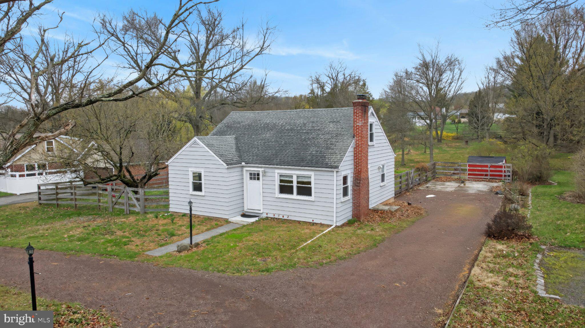 1511 Buchert Road Pottstown, PA 19464 - Photo 4 of 46 Charming home on a serene lot.