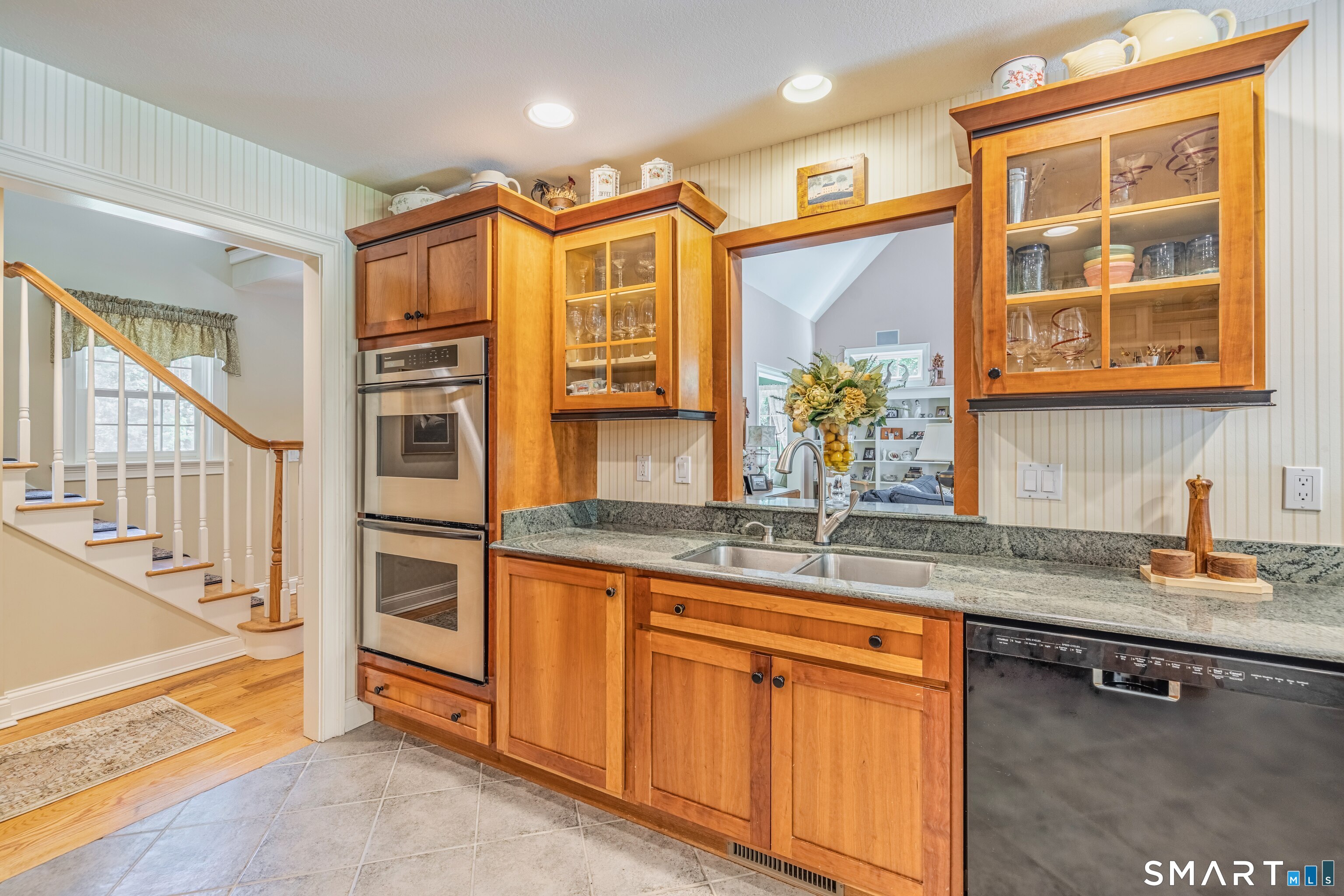 28 Hunters Run Mansfield, CT 06268 - Photo 9 of 40
