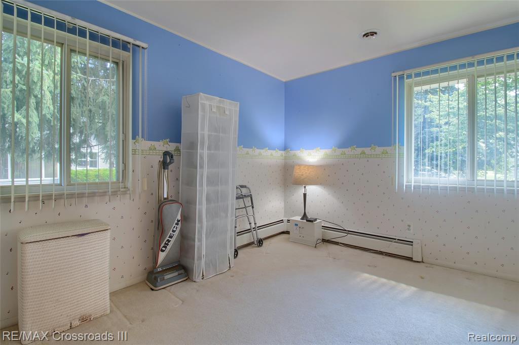 13702 Lenmoore Road Belleville, MI 48111 - Photo 21 of 31