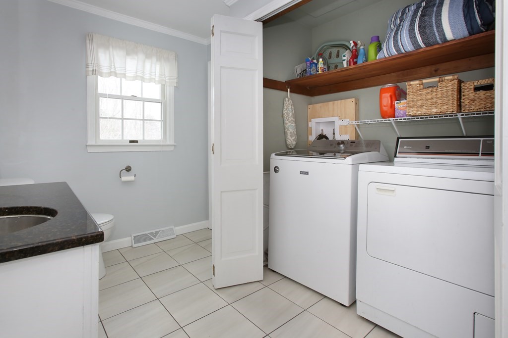 29 Flagg Road Westford, MA 01886 - Photo 20 of 30 Gallery Image 20