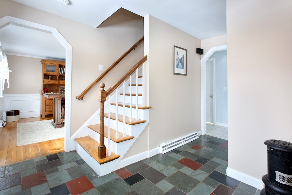 29 Flagg Road Westford, MA 01886 - Photo 5 of 30 Gallery Image 5