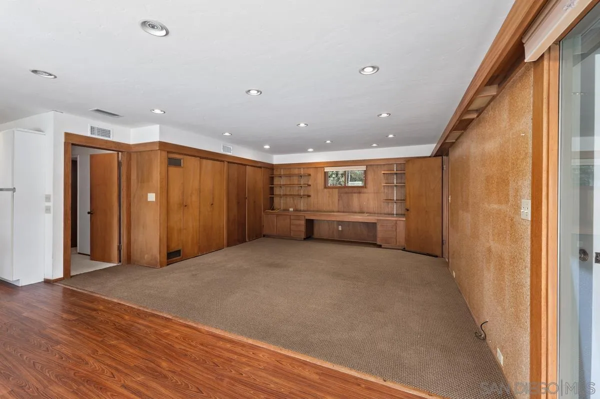 2615 Ellentown Road La Jolla, CA 92037 - Photo 14 of 31