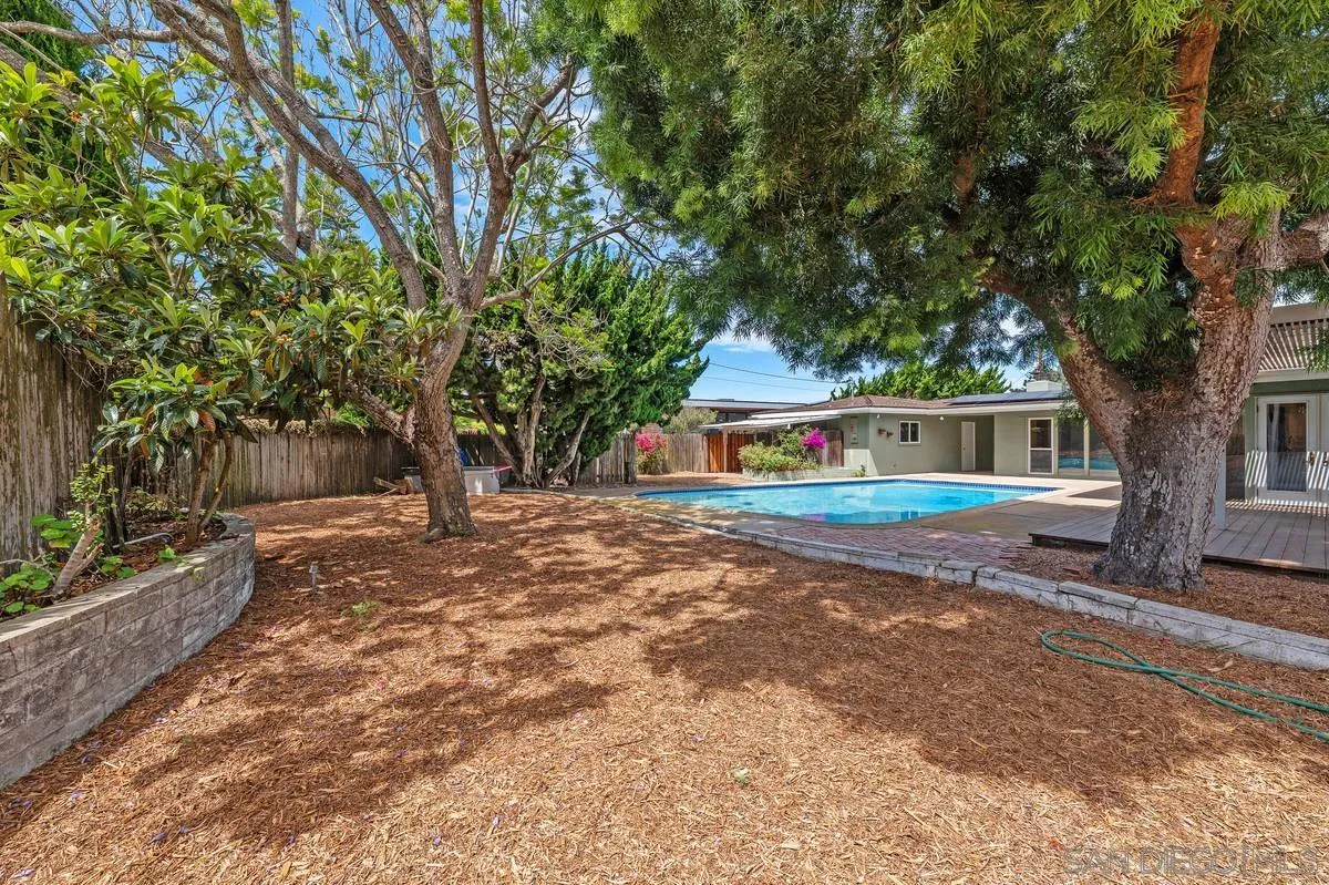 2615 Ellentown Road La Jolla, CA 92037 - Photo 26 of 31