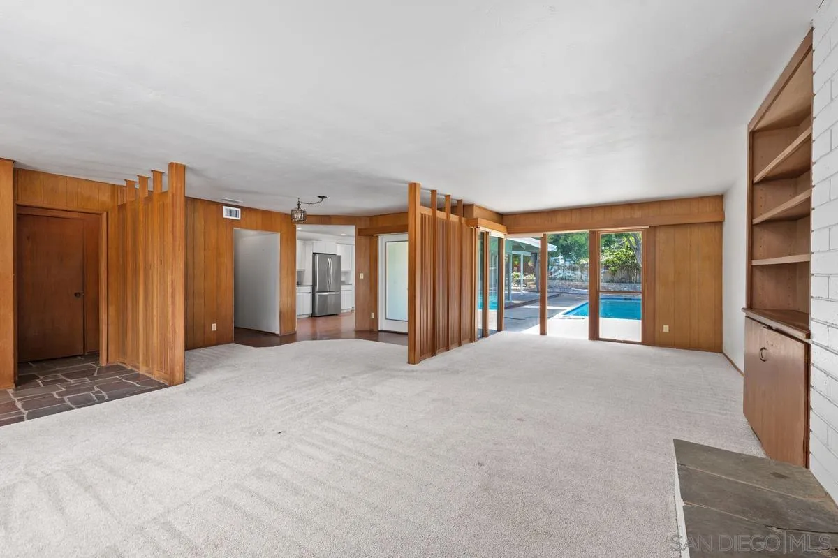 2615 Ellentown Road La Jolla, CA 92037 - Photo 4 of 31