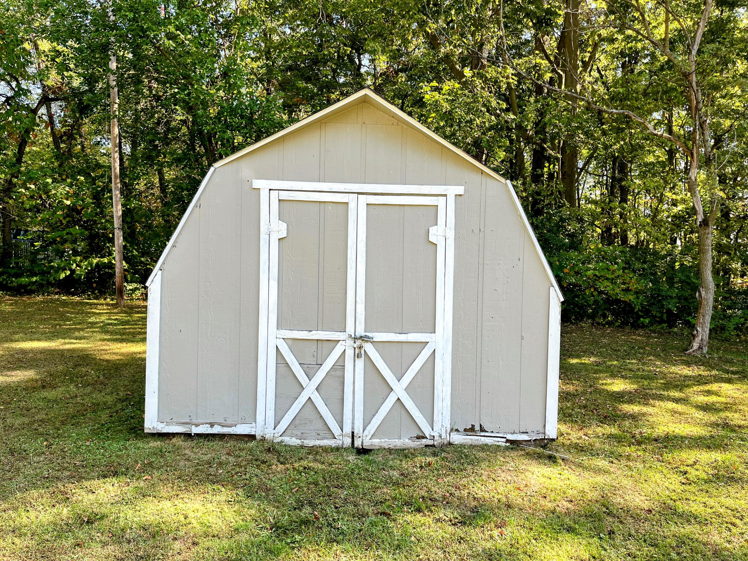 64145 Brick Church Road Cassopolis, MI 49031 - Photo 10 of 13 Shed