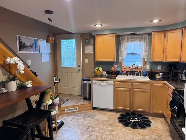 $129,500 | 311 Roosevelt Road Southwest, Bemidji, MN 56601