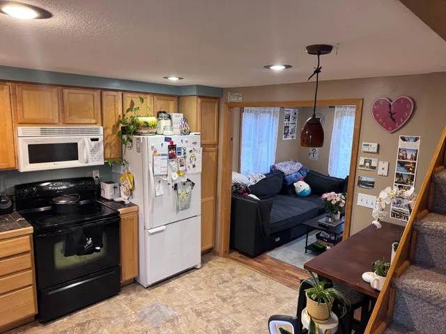 $129,500 | 311 Roosevelt Road Southwest, Bemidji, MN 56601