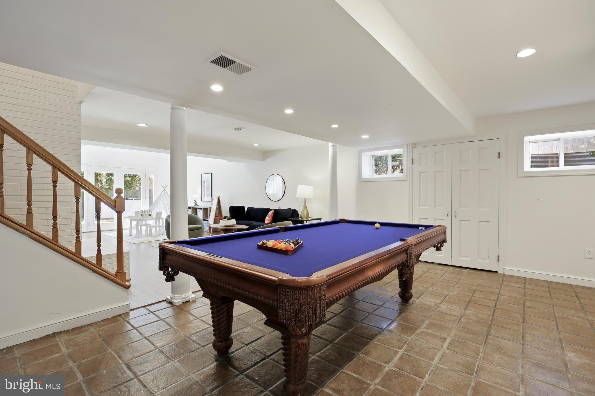 9914 Fernwood Road Bethesda, MD 20817 - Photo 47 of 61