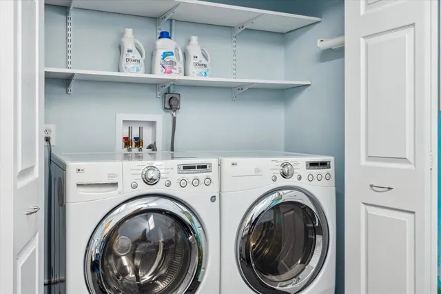 $1,395,000 | 112 Southwest 24th Avenue, Boynton Beach, FL 33435