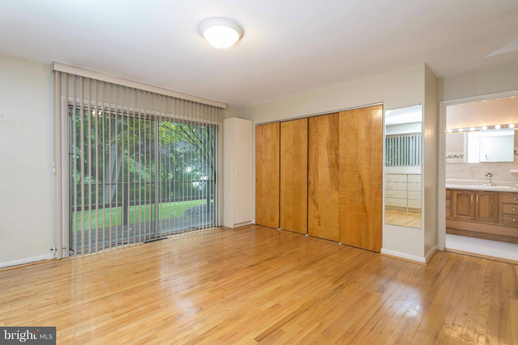1801 Greenberry Road Baltimore, MD 21209 - Photo 17 of 30 Bedroom (Master)