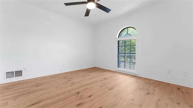 a view of a bedroom with closet