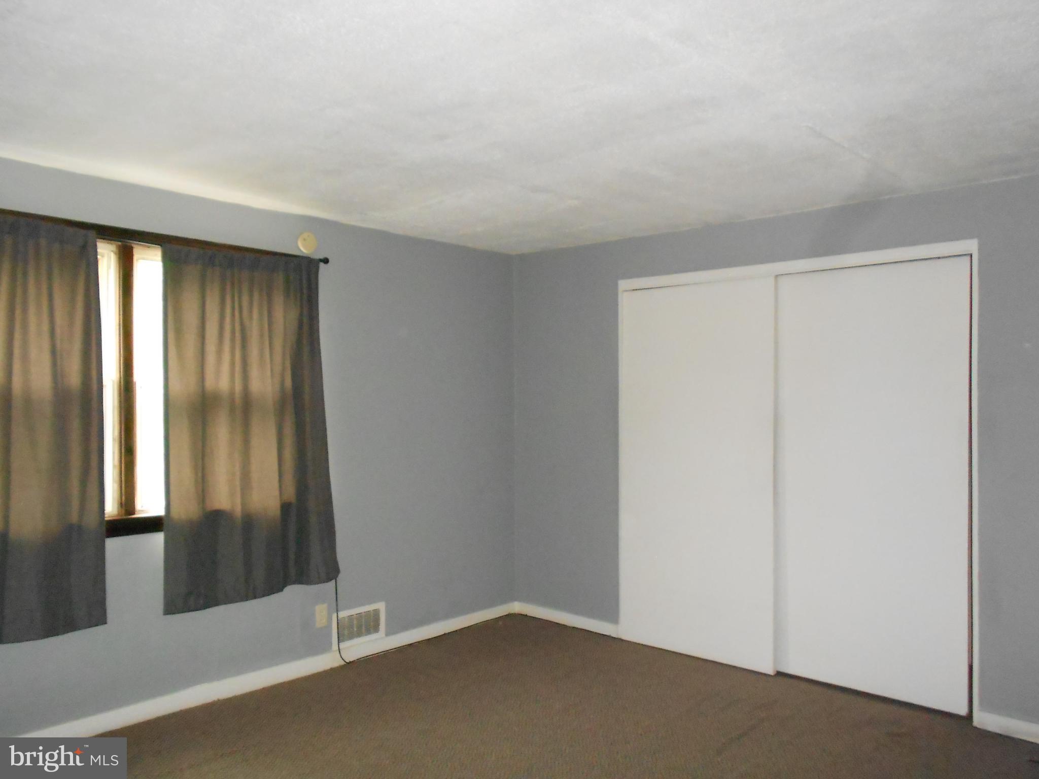5619 Beaver Dam Road Bristol, PA 19007 - Photo 11 of 15 2nd bedroom - upper level