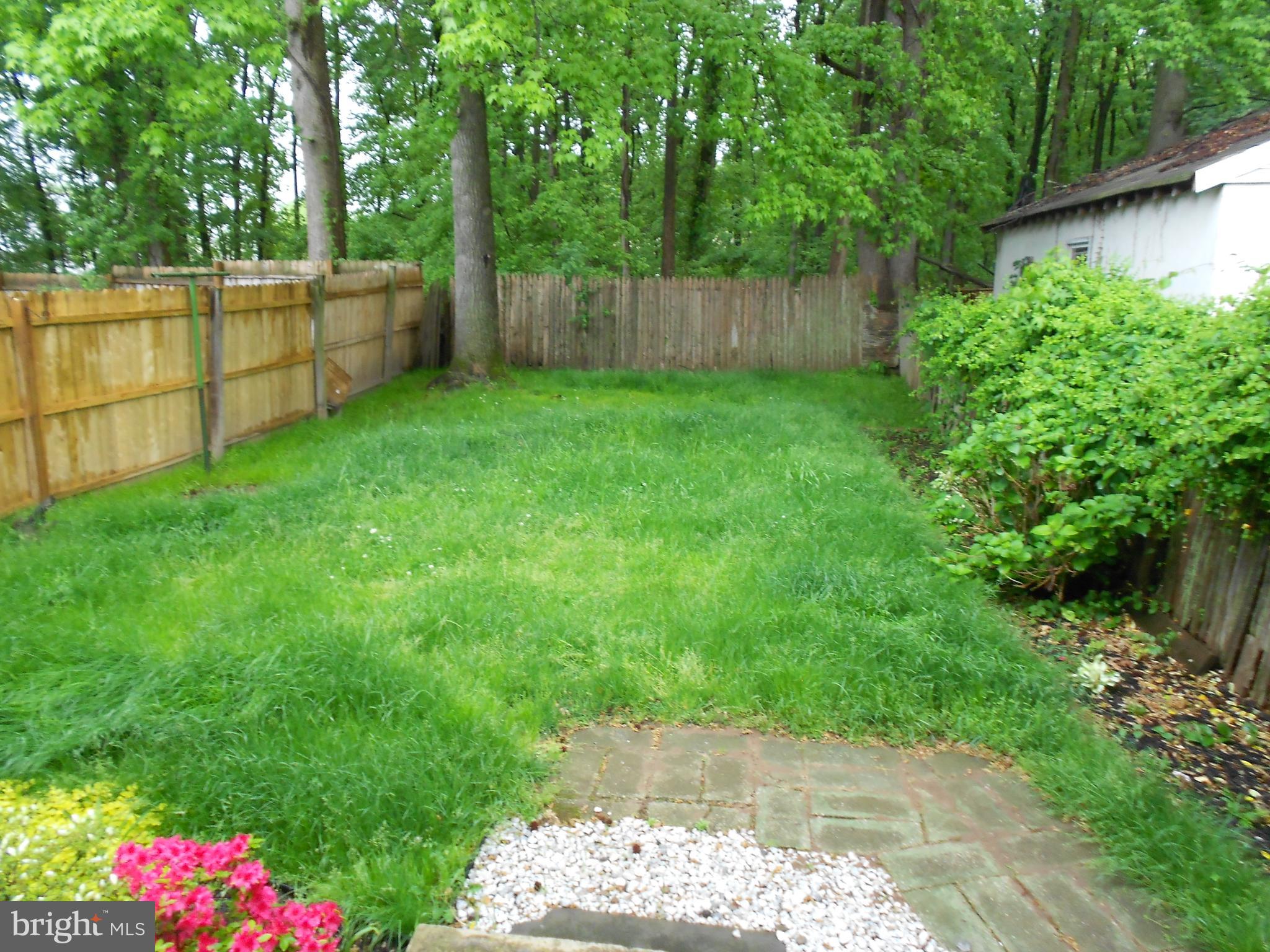 5619 Beaver Dam Road Bristol, PA 19007 - Photo 13 of 15 Fenced back yard