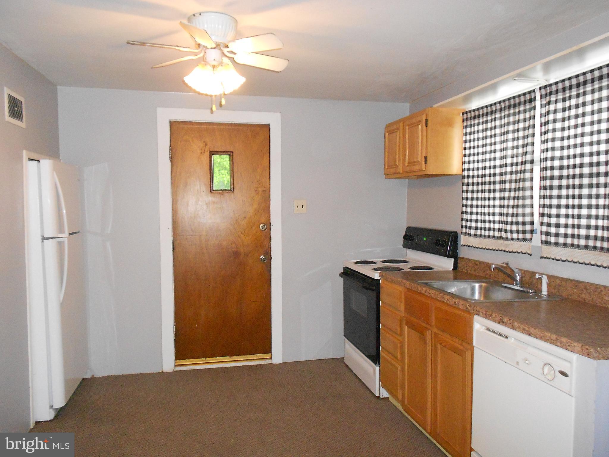 5619 Beaver Dam Road Bristol, PA 19007 - Photo 5 of 15 Kitchen