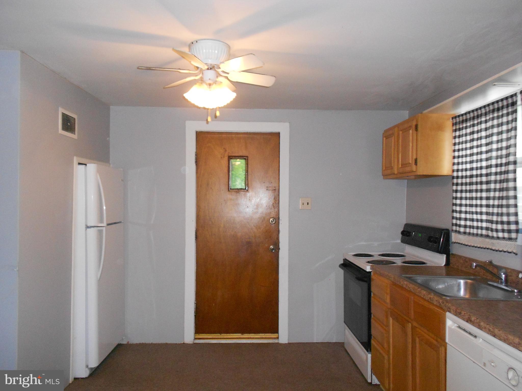 5619 Beaver Dam Road Bristol, PA 19007 - Photo 6 of 15 Kitchen