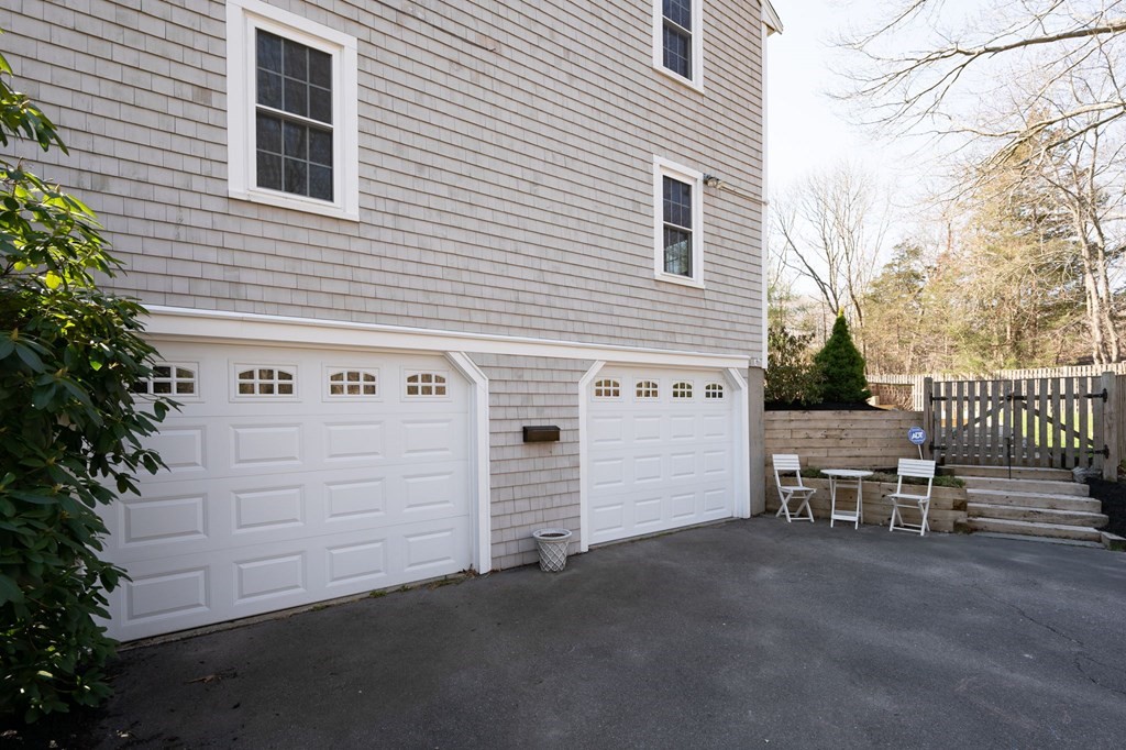 5 Chatham Circle Hingham, MA 02043 - Photo 27 of 30 a view of a terrace