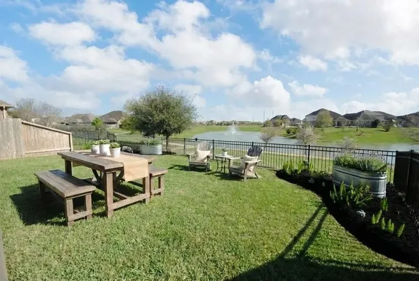 $375,000 | 24603 Royal Pike Drive, Katy, TX 77493