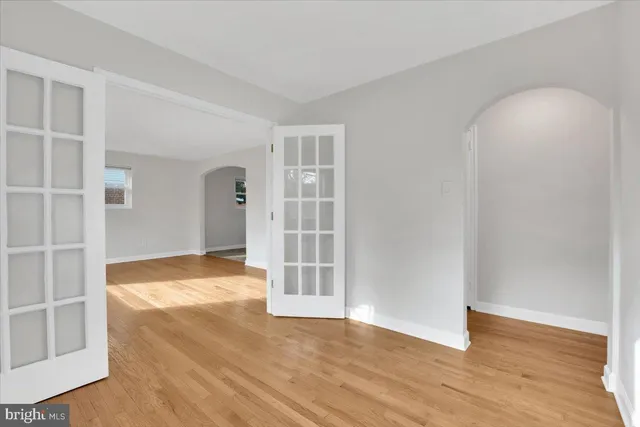 $3,950 | 4715 Boiling Brook Parkway, Rockville, MD 20852