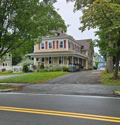 $2,600 | 37 High Street, Unit 2, Andover, MA 01810