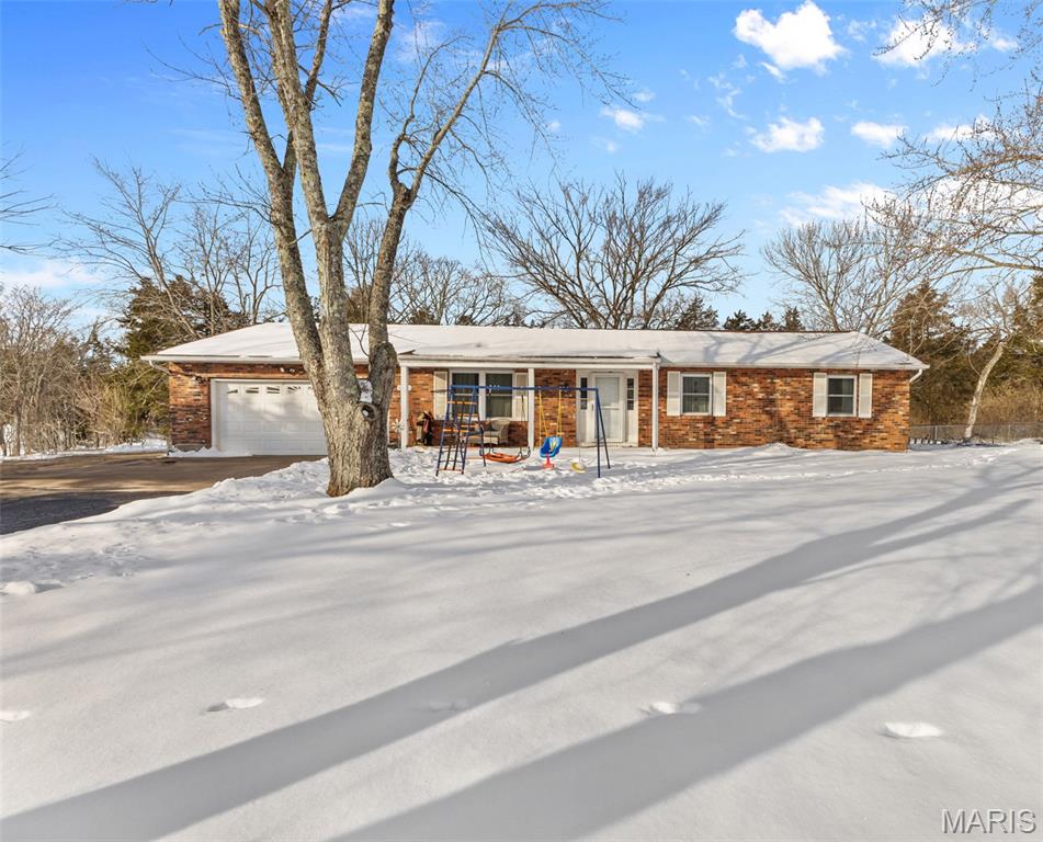 5255 Hillsboro Road Farmington, MO 63640 - Photo 2 of 22