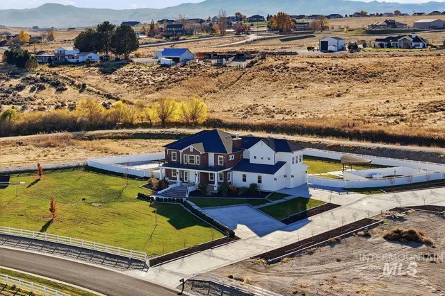 $2,399,000 | 12401 Equestrian Way, Nampa, ID 83686