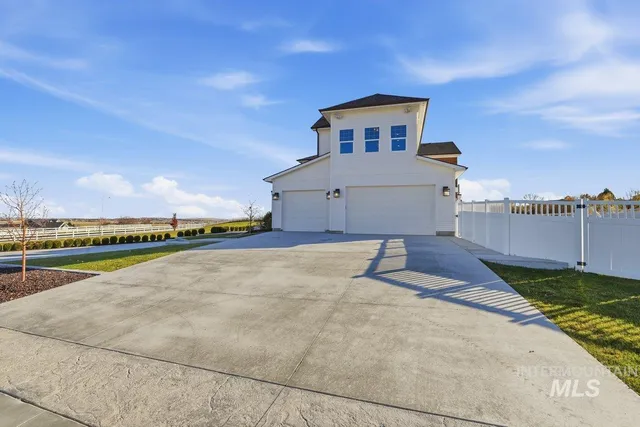 $2,399,000 | 12401 Equestrian Way, Nampa, ID 83686