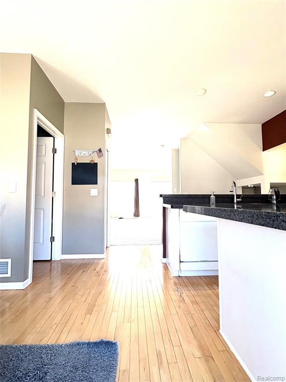 458 Cherry Orchard Road Canton, MI 48188 - Photo 6 of 14