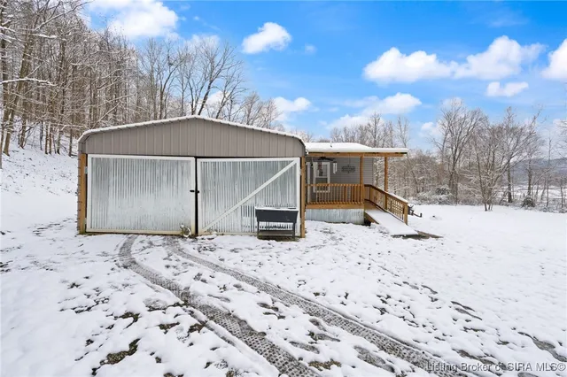 $249,900 | 5453 East McCarthy Knob Road, New Albany, IN 47150