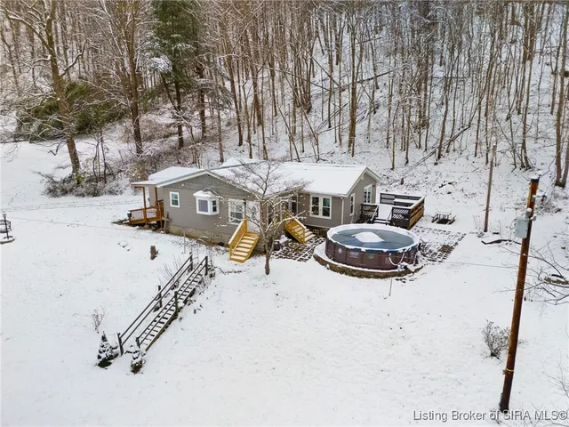 $249,900 | 5453 East McCarthy Knob Road, New Albany, IN 47150