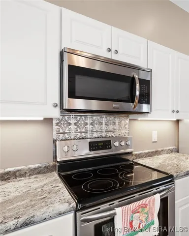 $249,900 | 5453 East McCarthy Knob Road, New Albany, IN 47150