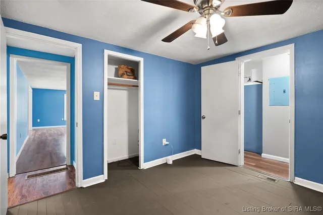 $249,900 | 5453 East McCarthy Knob Road, New Albany, IN 47150