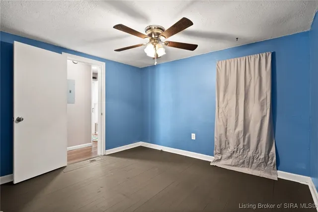 $249,900 | 5453 East McCarthy Knob Road, New Albany, IN 47150