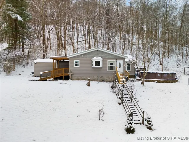 $249,900 | 5453 East McCarthy Knob Road, New Albany, IN 47150