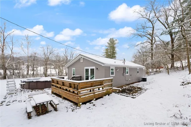 $249,900 | 5453 East McCarthy Knob Road, New Albany, IN 47150