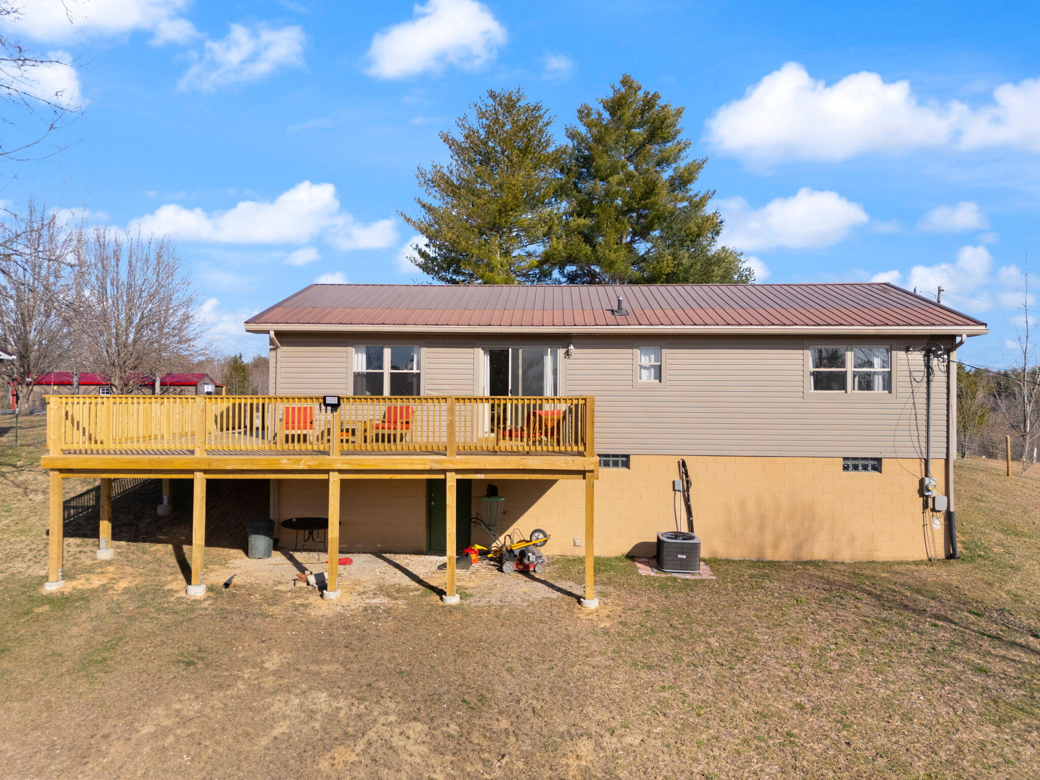 440 East Spencer Road Campton, KY 41301 - Photo 41 of 62 41-web-or-mls-DJI_20250301094011_0024_D