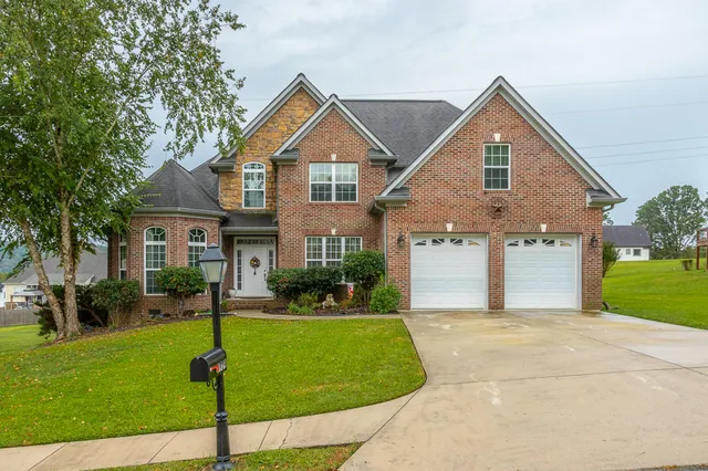 $585,000 | 3929 Bentwood Cove Drive, Apison, TN 37302