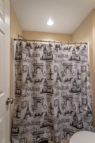 $585,000 | 3929 Bentwood Cove Drive, Apison, TN 37302