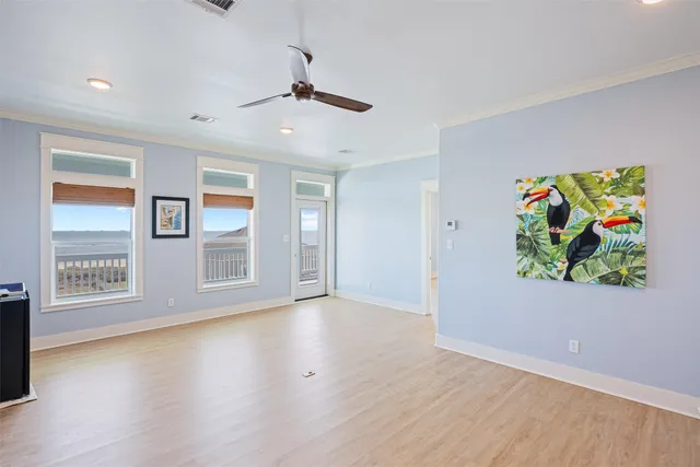 $750,000 | 1759 Redfish Ln Port, Port Bolivar, TX 77650