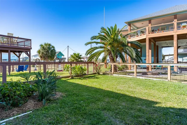 $750,000 | 1759 Redfish Ln Port, Port Bolivar, TX 77650