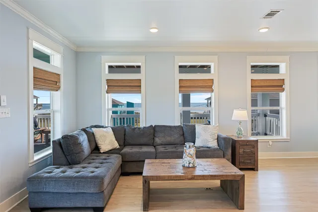 $750,000 | 1759 Redfish Ln Port, Port Bolivar, TX 77650