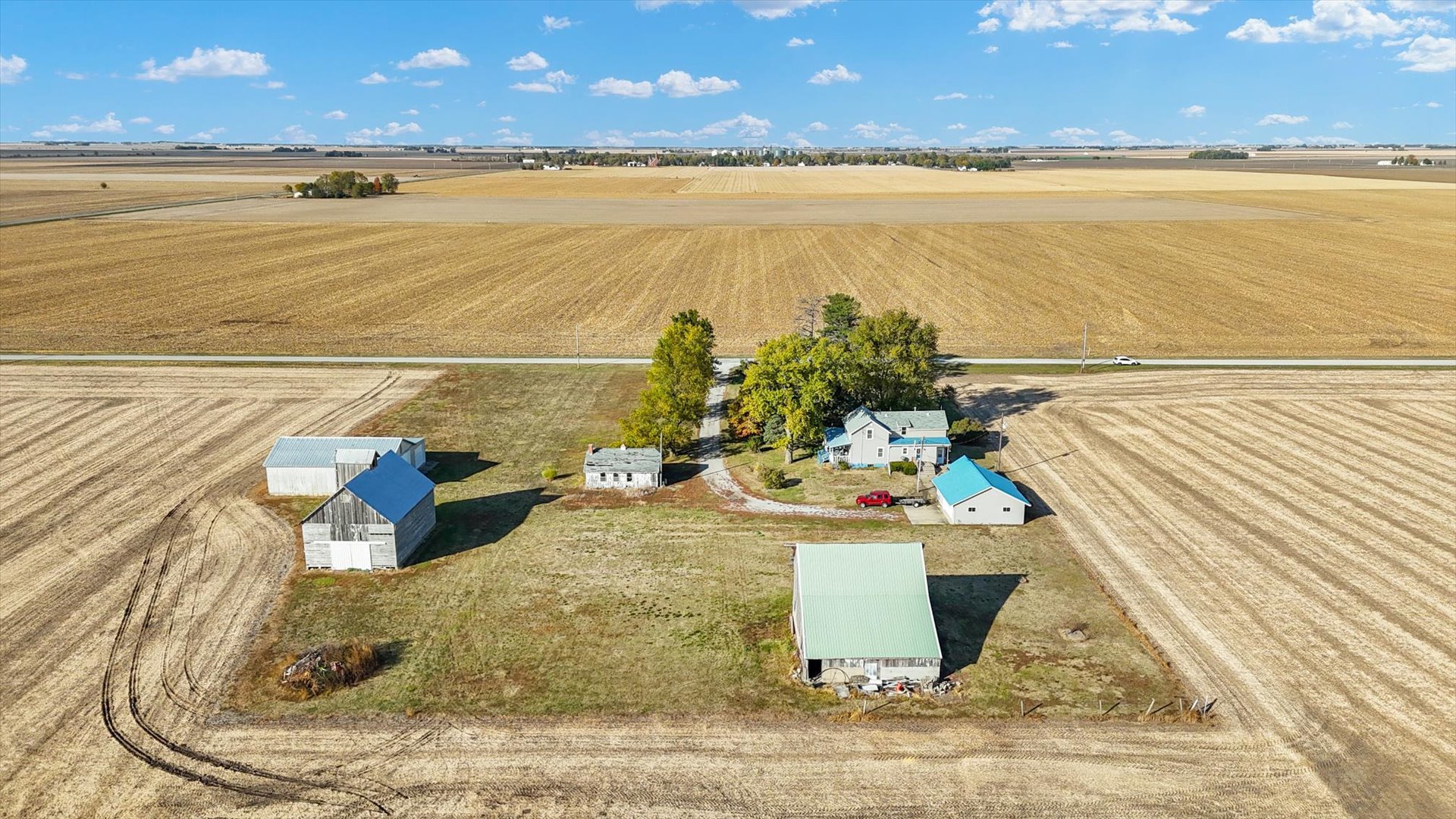 23 County Road 300 North Ivesdale, IL 61851 - Photo 12 of 45 a view of a ocean view