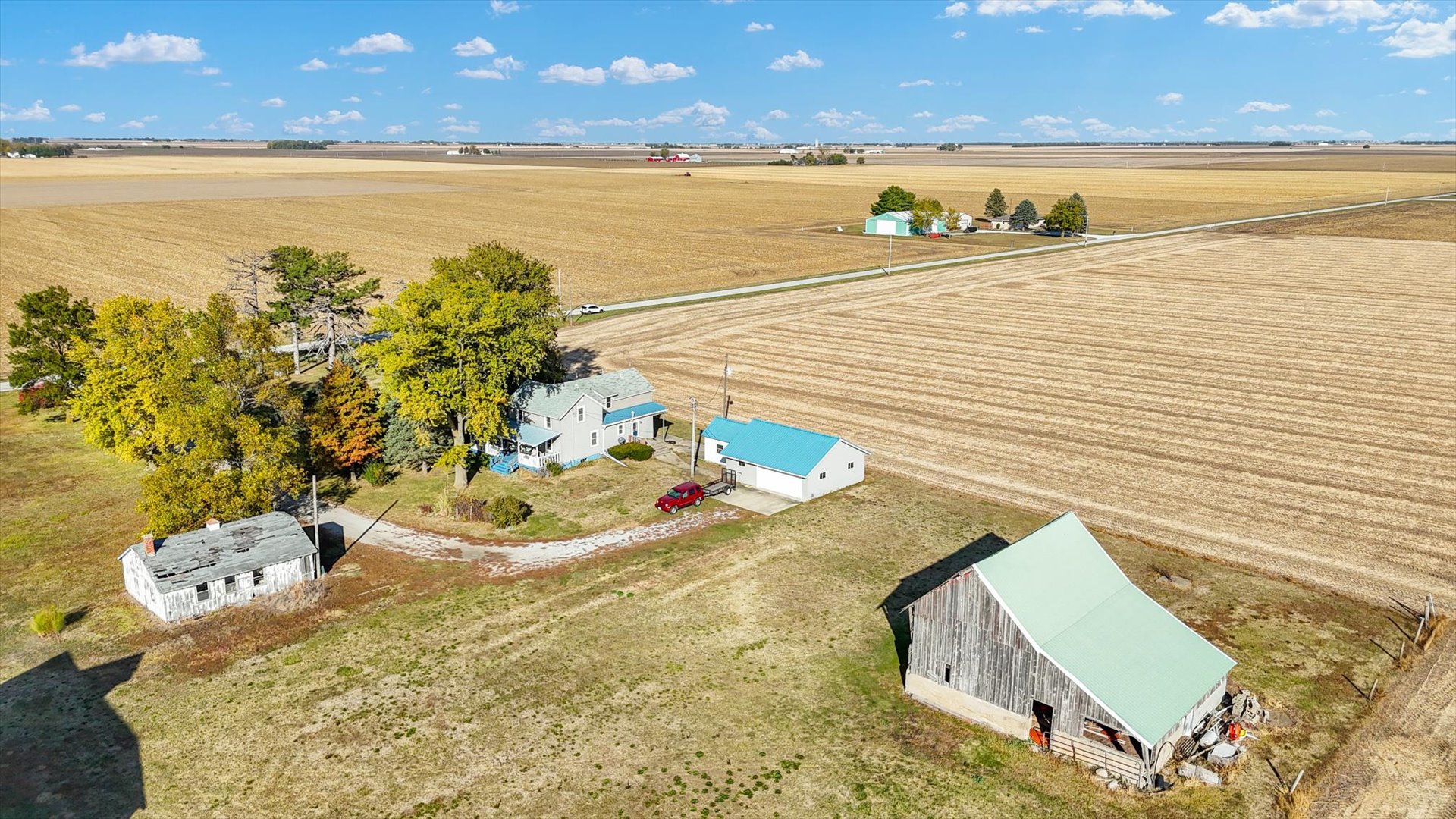 23 County Road 300 North Ivesdale, IL 61851 - Photo 13 of 45 a view of a balcony with an ocean view
