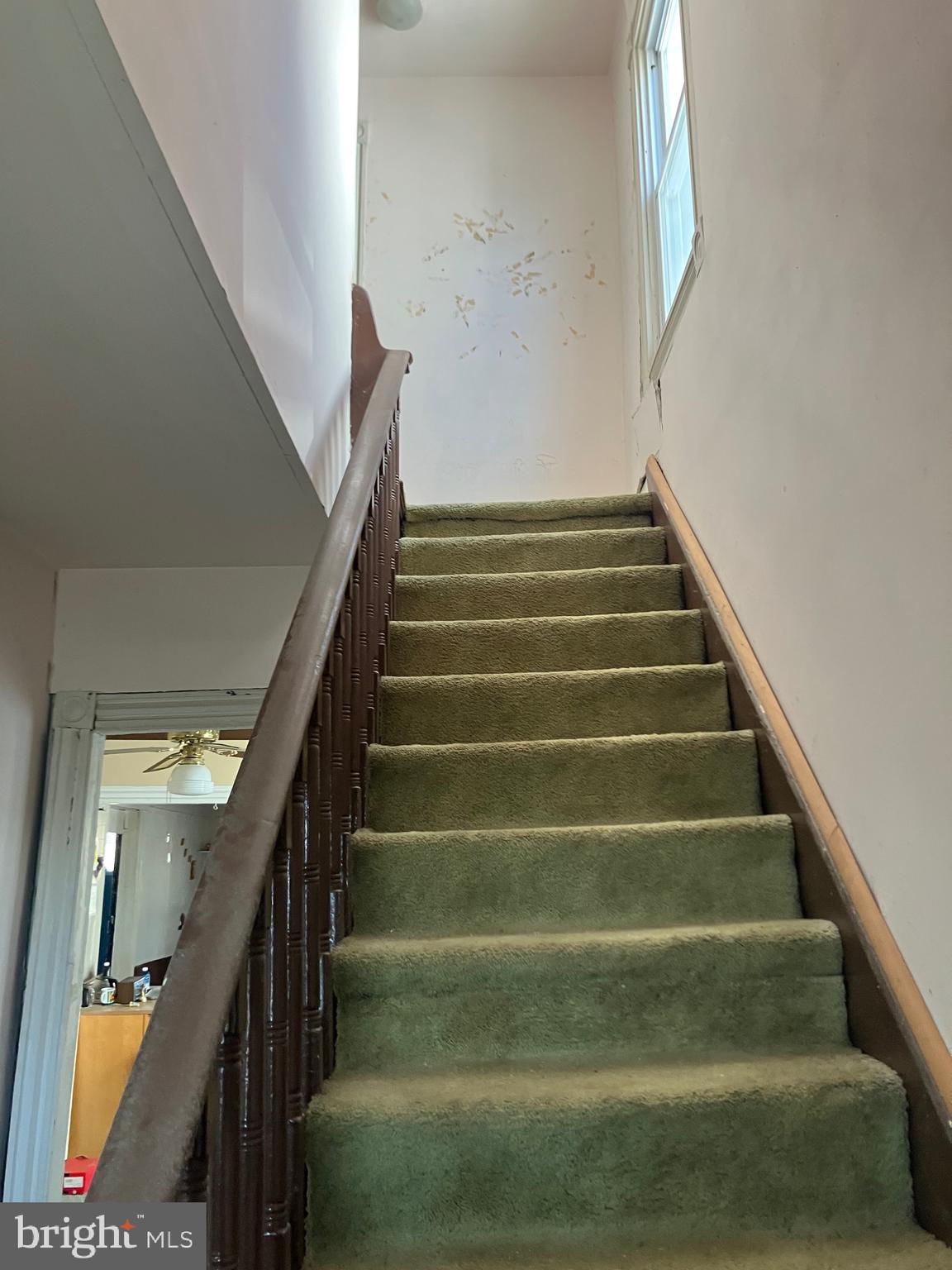 805 East B Street Brunswick, MD 21716 - Photo 18 of 31 a view of entryway